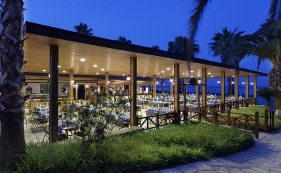 Meryan Beach Hotel 
