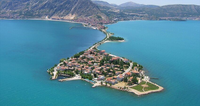   LAVANTA HASADI SALDA GÖLÜ EĞİRDİR TURU